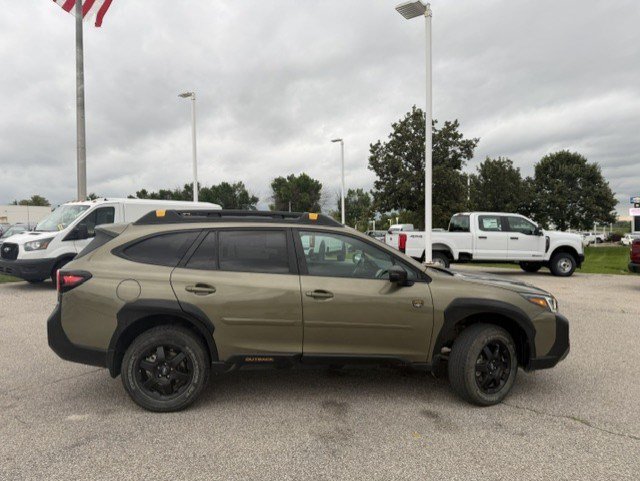 Used 2024 Subaru Outback Wilderness AWD/4WD image 10