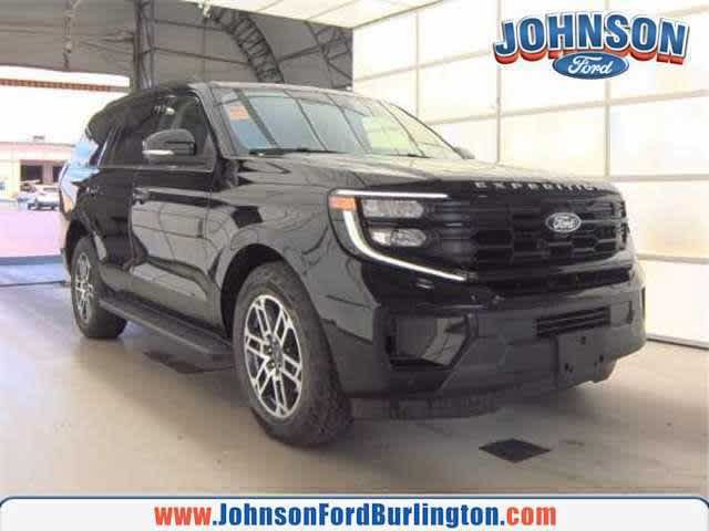 Certified 2025 Ford Expedition Active AWD/4WD image 1