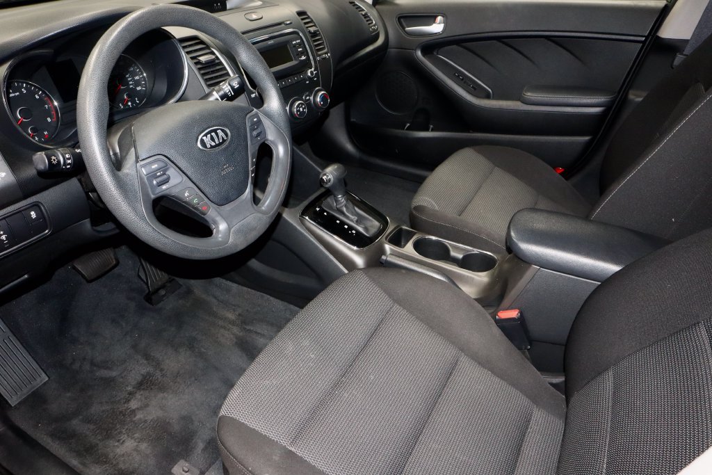 Used 2017 Kia Forte LX FWD image 21