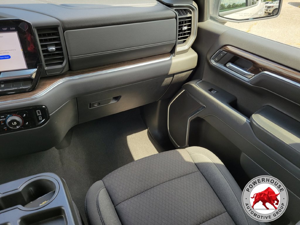 Used 2023 Chevrolet Silverado 1500 LT AWD/4WD image 21