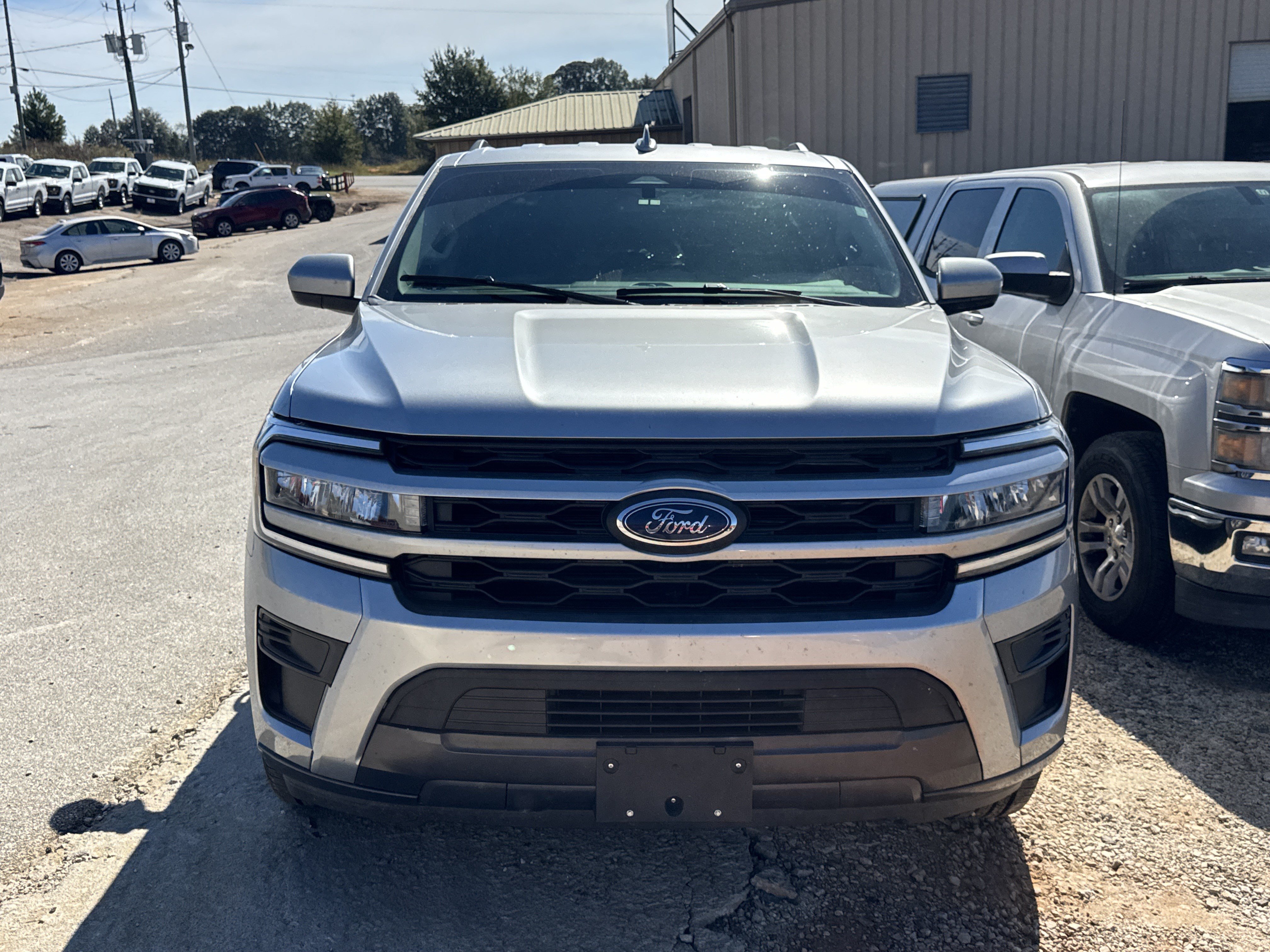 Certified 2022 Ford Expedition Max XLT RWD image 3