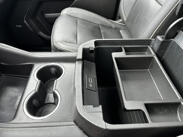 Used 2023 GMC Yukon SLT w/ SLT Premium Package AWD/4WD image 26