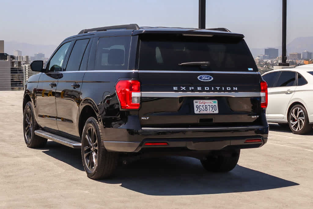 Certified 2023 Ford Expedition Max XLT RWD image 6