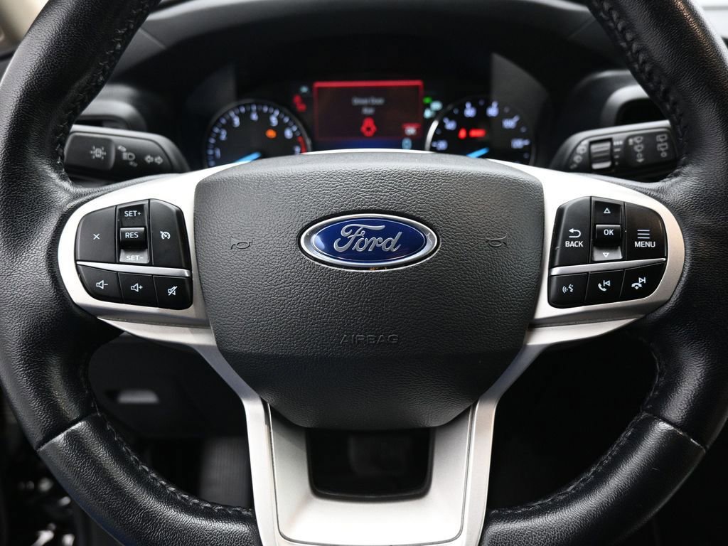 Certified 2022 Ford Explorer XLT image 39