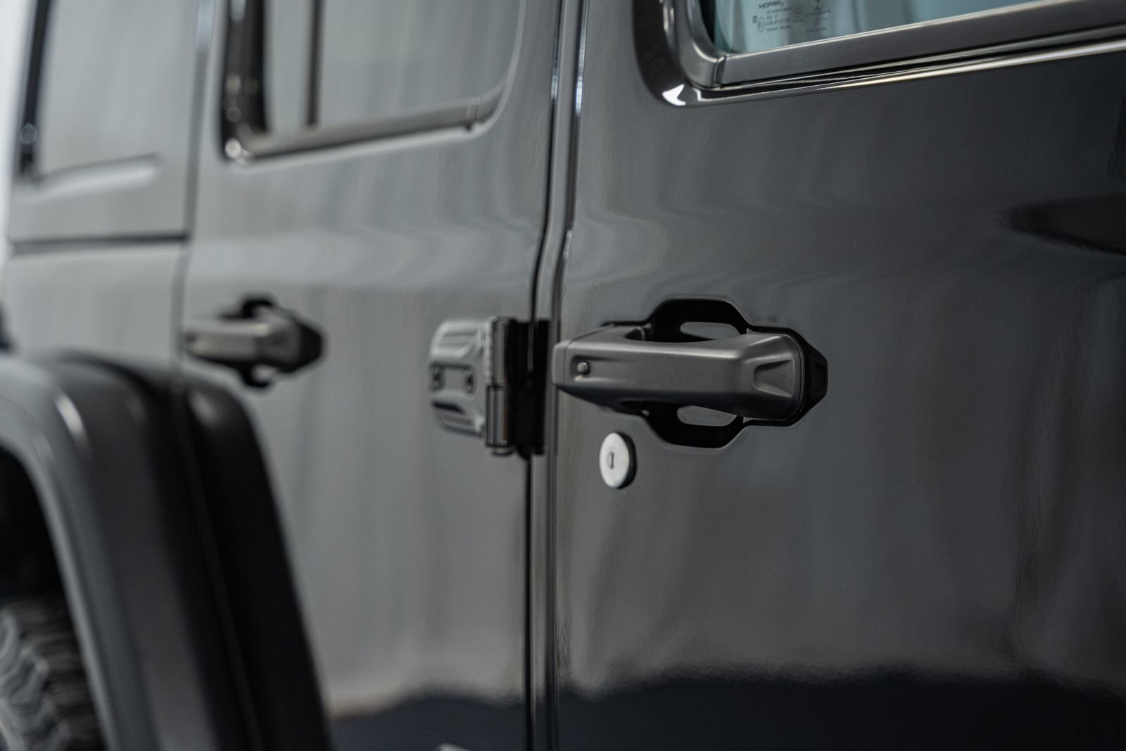 Used 2022 Jeep Wrangler Unlimited Rubicon 4xe w/ Cold Weather Group AWD/4WD image 25