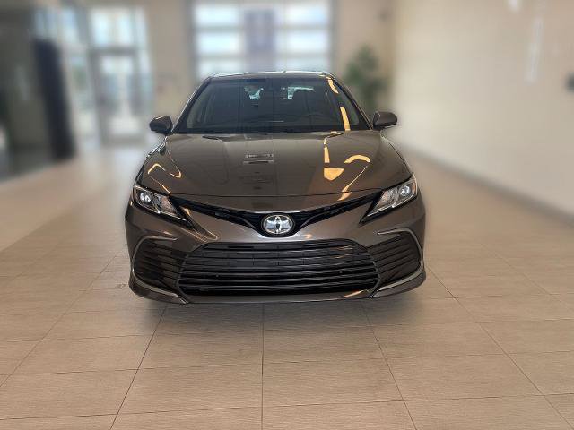 Used 2023 Toyota Camry LE w/ Convenience Package FWD image 5