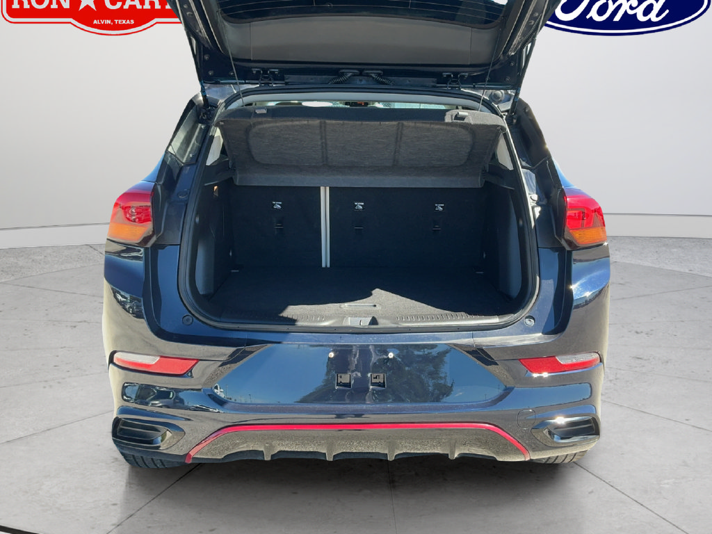 Used 2020 Buick Encore GX Preferred w/ Sport Touring Package FWD image 21
