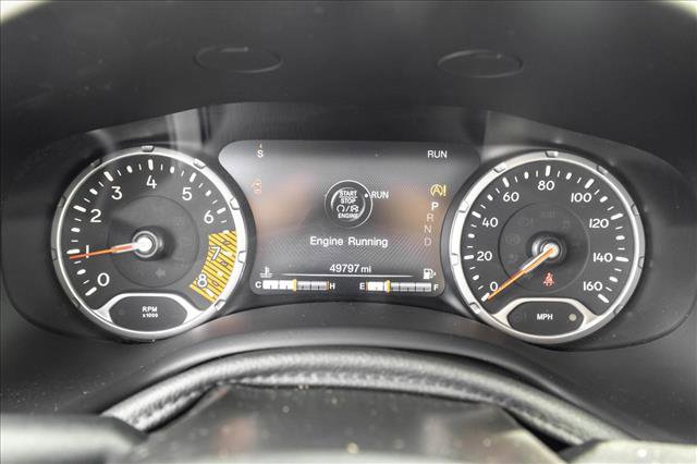 Used 2019 Jeep Renegade Trailhawk AWD/4WD image 18