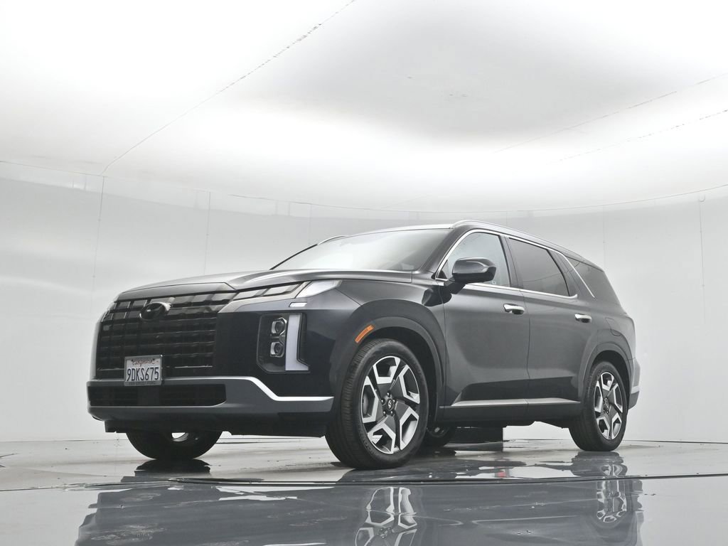 Used 2023 Hyundai Palisade Limited w/ Cargo Package image 47