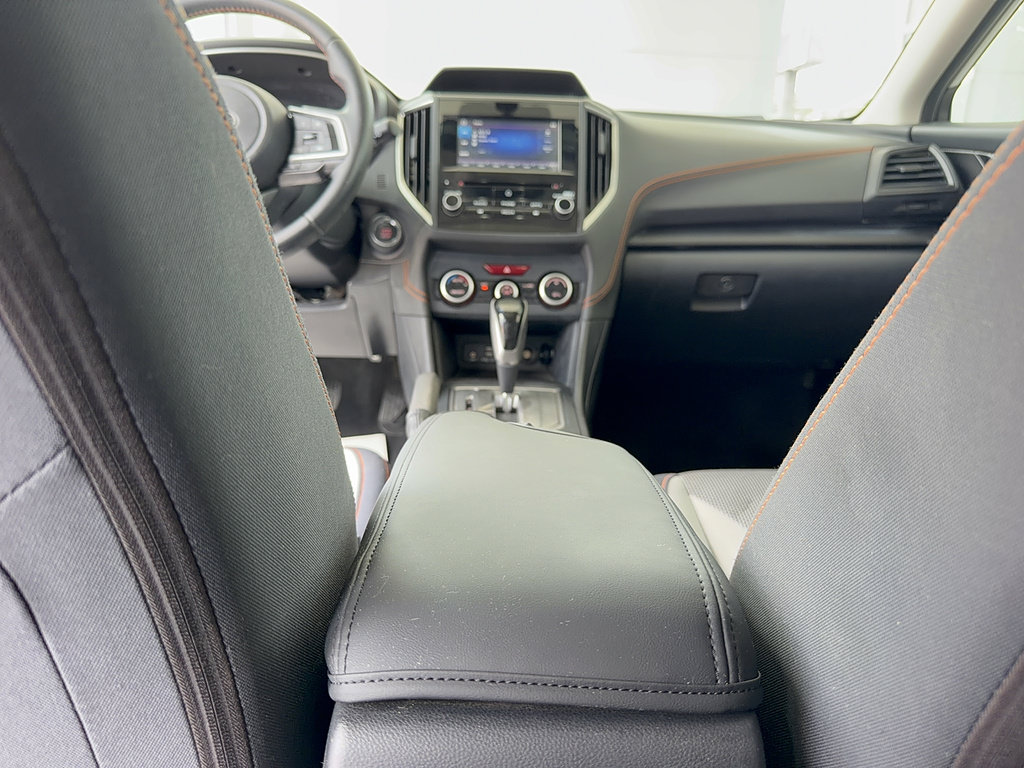 Used 2020 Subaru Crosstrek 2.0i Premium w/ Moonroof Package 2 AWD/4WD image 30
