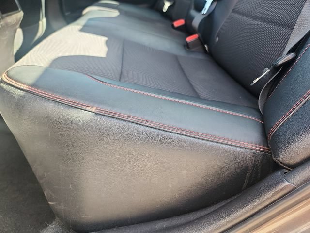 Used 2017 Toyota Camry SE w/ Moonroof Package FWD image 26