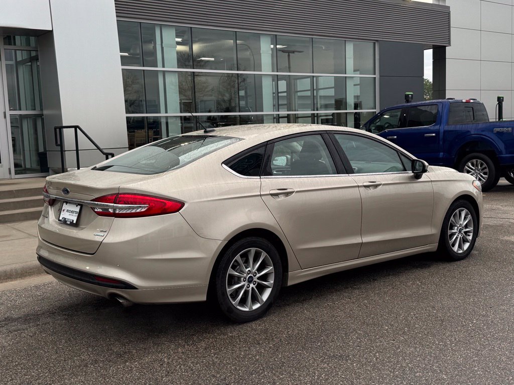 Certified 2017 Ford Fusion SE w/ Fusion SE Technology Package FWD image 45
