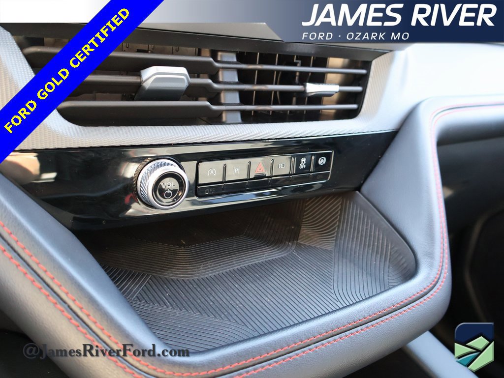 Certified 2025 Ford Explorer ST-Line w/ ST-Line Street Pack image 38