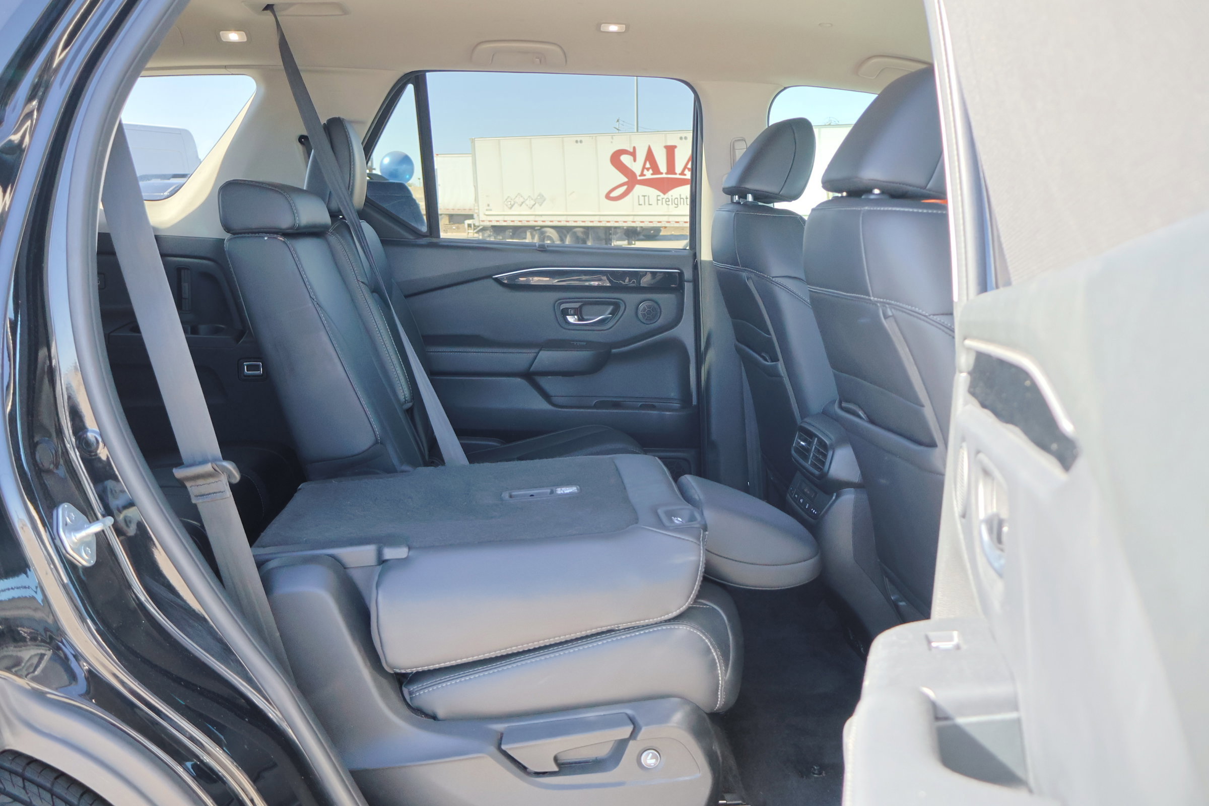 Used 2023 Honda Pilot EX-L image 40