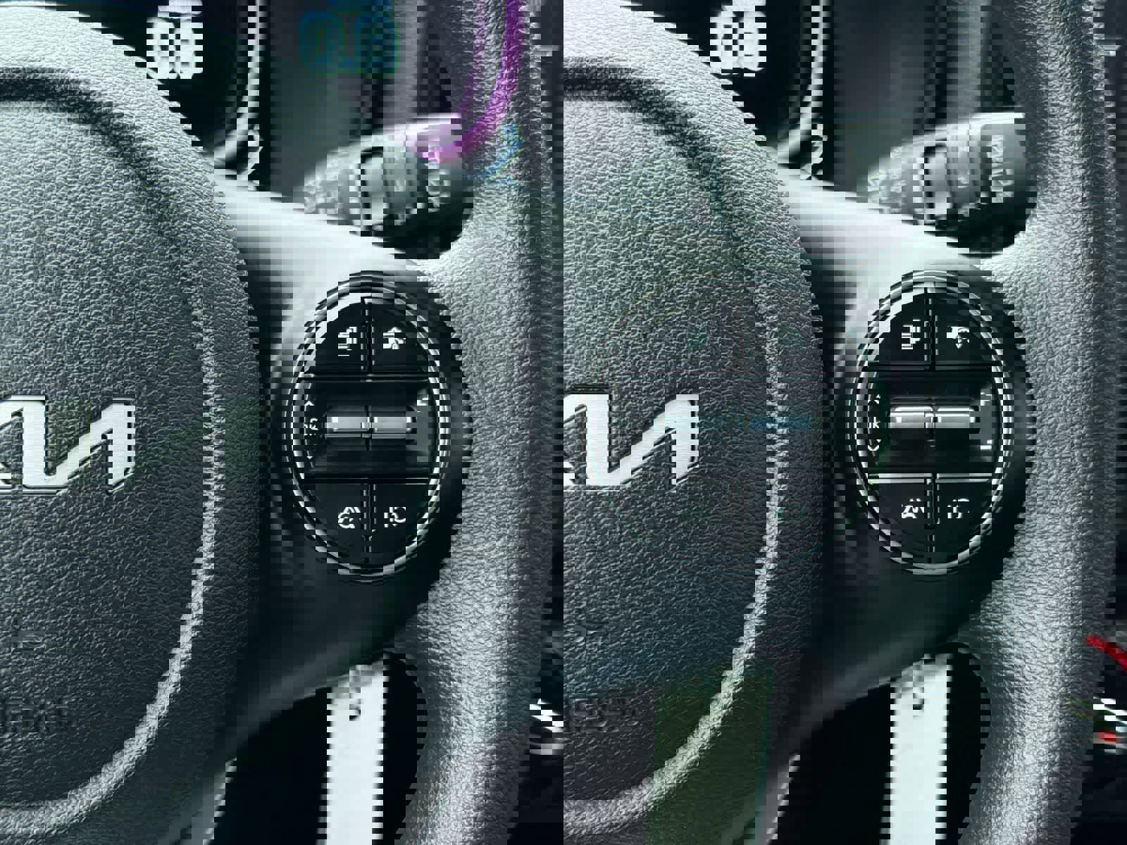 Used 2023 Kia Soul LX w/ LX Technology Package image 25