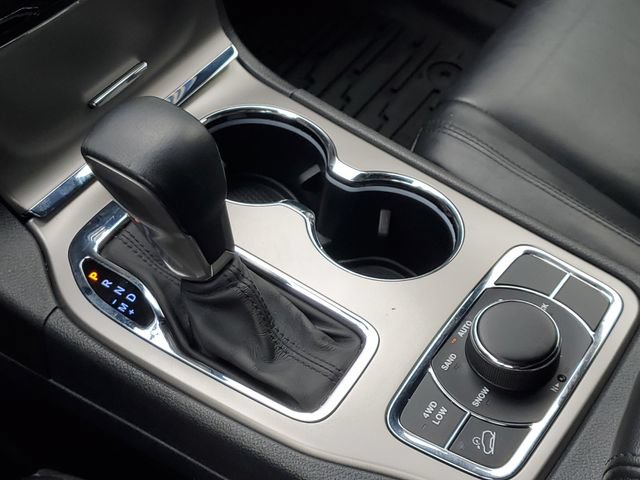 Used 2019 Jeep Grand Cherokee Limited AWD/4WD image 28