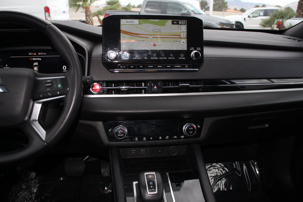 Used 2023 Mitsubishi Outlander Ralliart AWD/4WD image 18