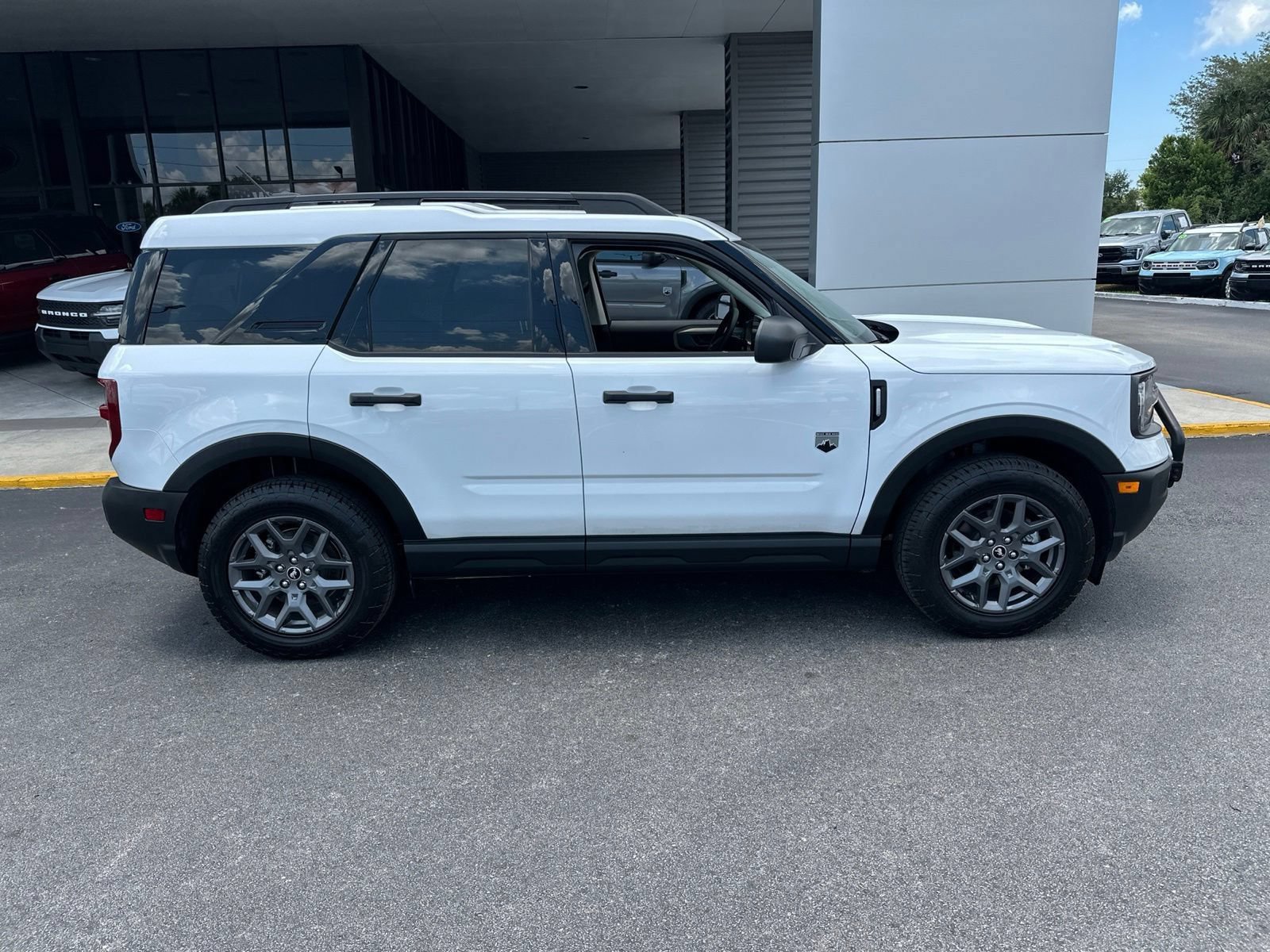 Certified 2025 Ford Bronco Sport Big Bend AWD/4WD image 3