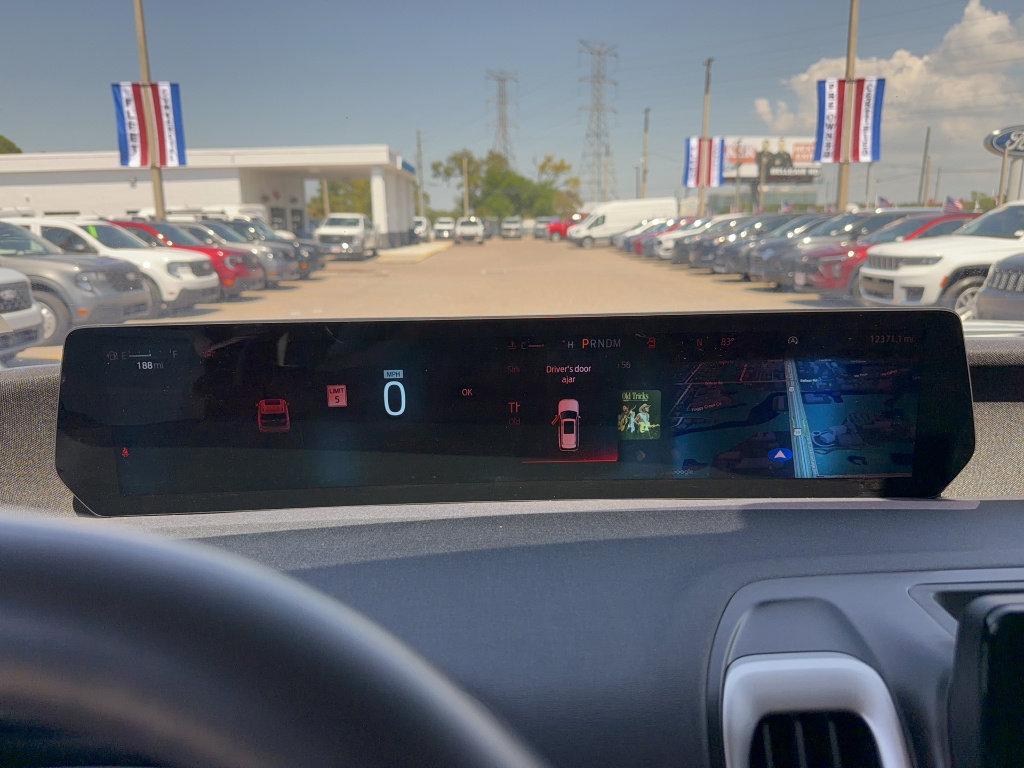 Certified 2025 Ford Expedition Active image 22