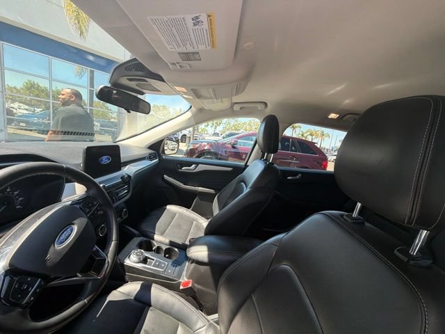 Certified 2022 Ford Escape SEL FWD image 21