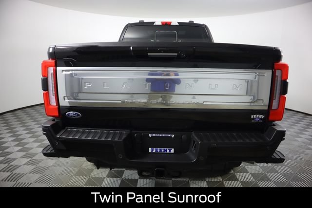 Certified 2023 Ford F350 Platinum w/ Tremor Off-Road Package AWD/4WD image 6