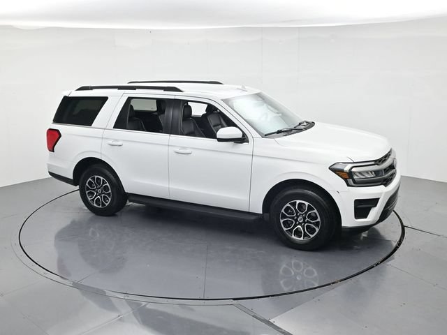 Certified 2024 Ford Expedition XLT RWD image 45