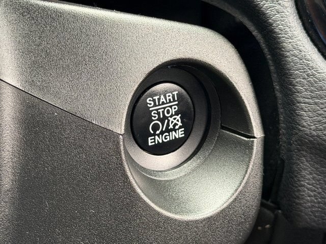 Used 2017 Jeep Compass Limited w/ Navigation Group AWD/4WD image 38