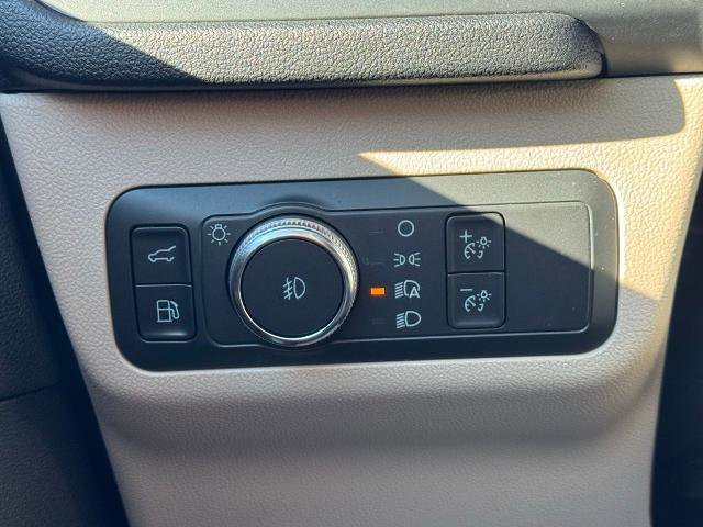 Certified 2022 Ford Escape SEL w/ Technology Package FWD image 23