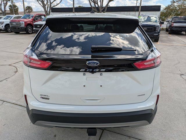 Certified 2024 Ford Edge SEL w/ Convenience Package image 3