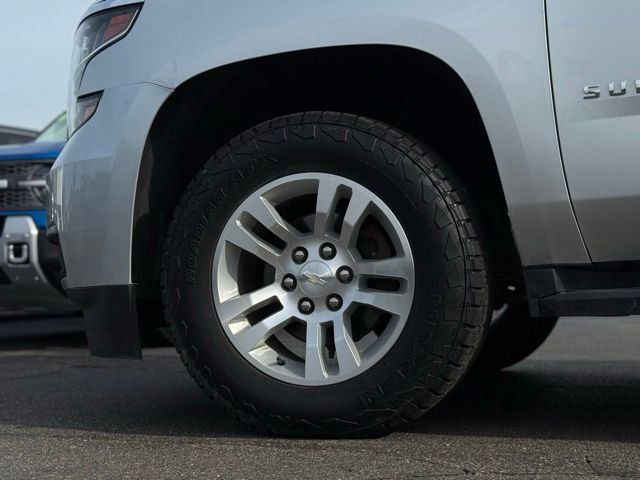 Used 2020 Chevrolet Suburban LT AWD/4WD image 41