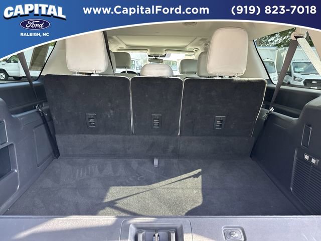 Certified 2025 Ford Expedition Max Platinum w/ Platinum Ultimate Package AWD/4WD image 16