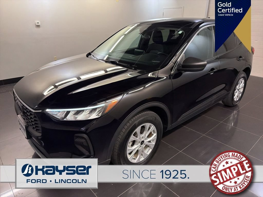 Certified 2023 Ford Escape Active AWD/4WD image 3