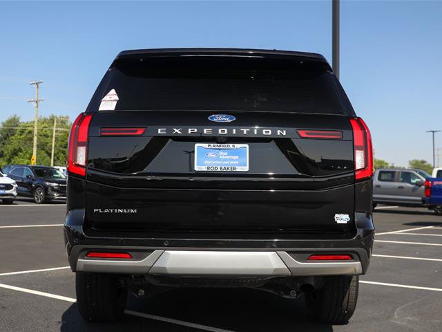 Certified 2025 Ford Expedition Platinum AWD/4WD image 5