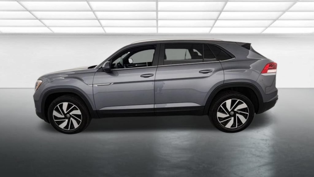 Used 2024 Volkswagen Atlas Cross Sport SE w/ Black Wheel Package AWD/4WD image 6