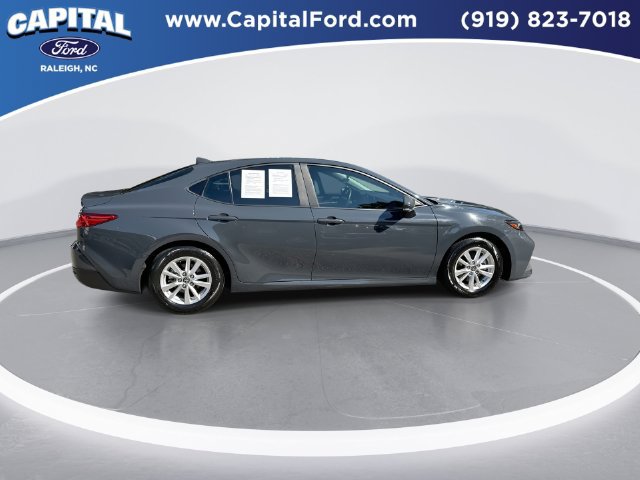Used 2025 Toyota Camry LE FWD image 9