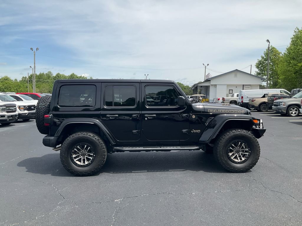 Used 2024 Jeep Wrangler Unlimited Rubicon 392 w/ Dual Top Group AWD/4WD image 4