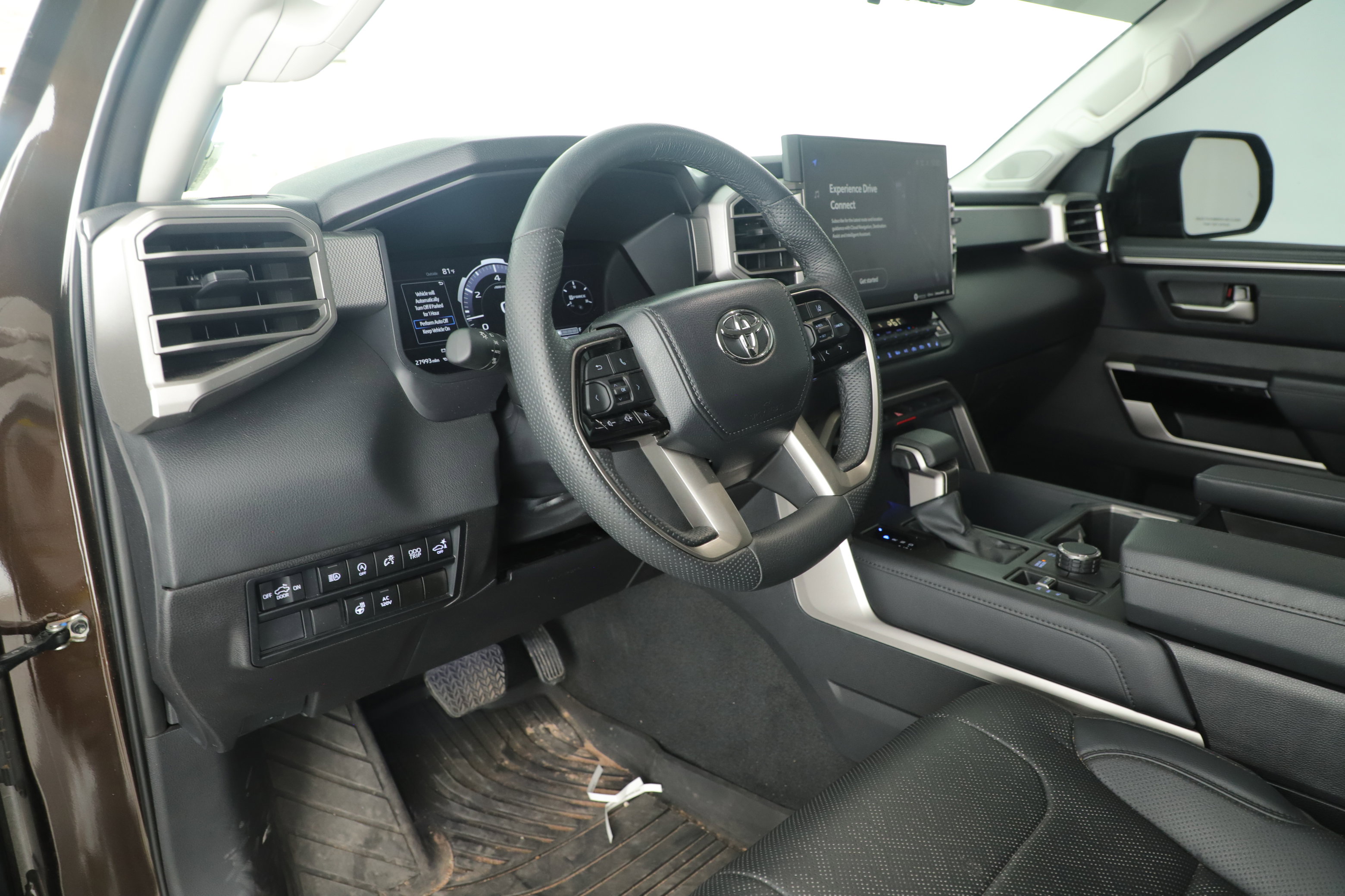 Used 2024 Toyota Tundra Limited image 5