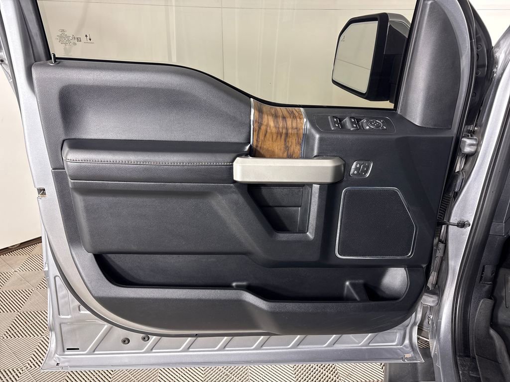 Certified 2020 Ford F150 Lariat w/ Equipment Group 502A Luxury image 22