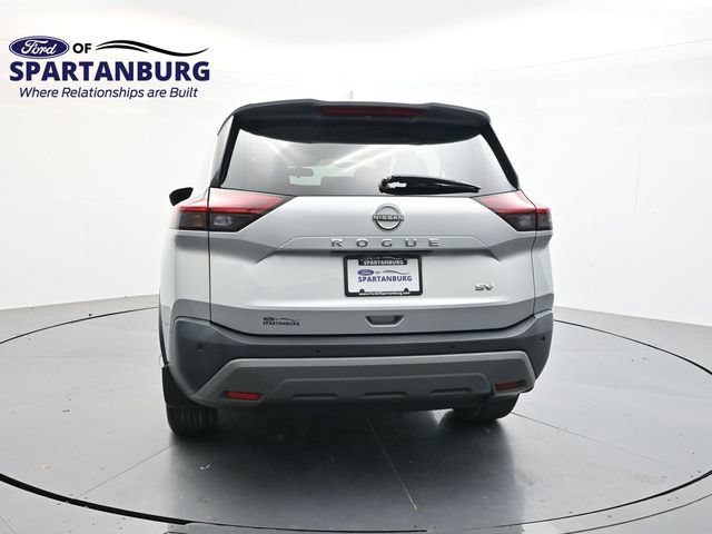 Used 2023 Nissan Rogue SV FWD image 6