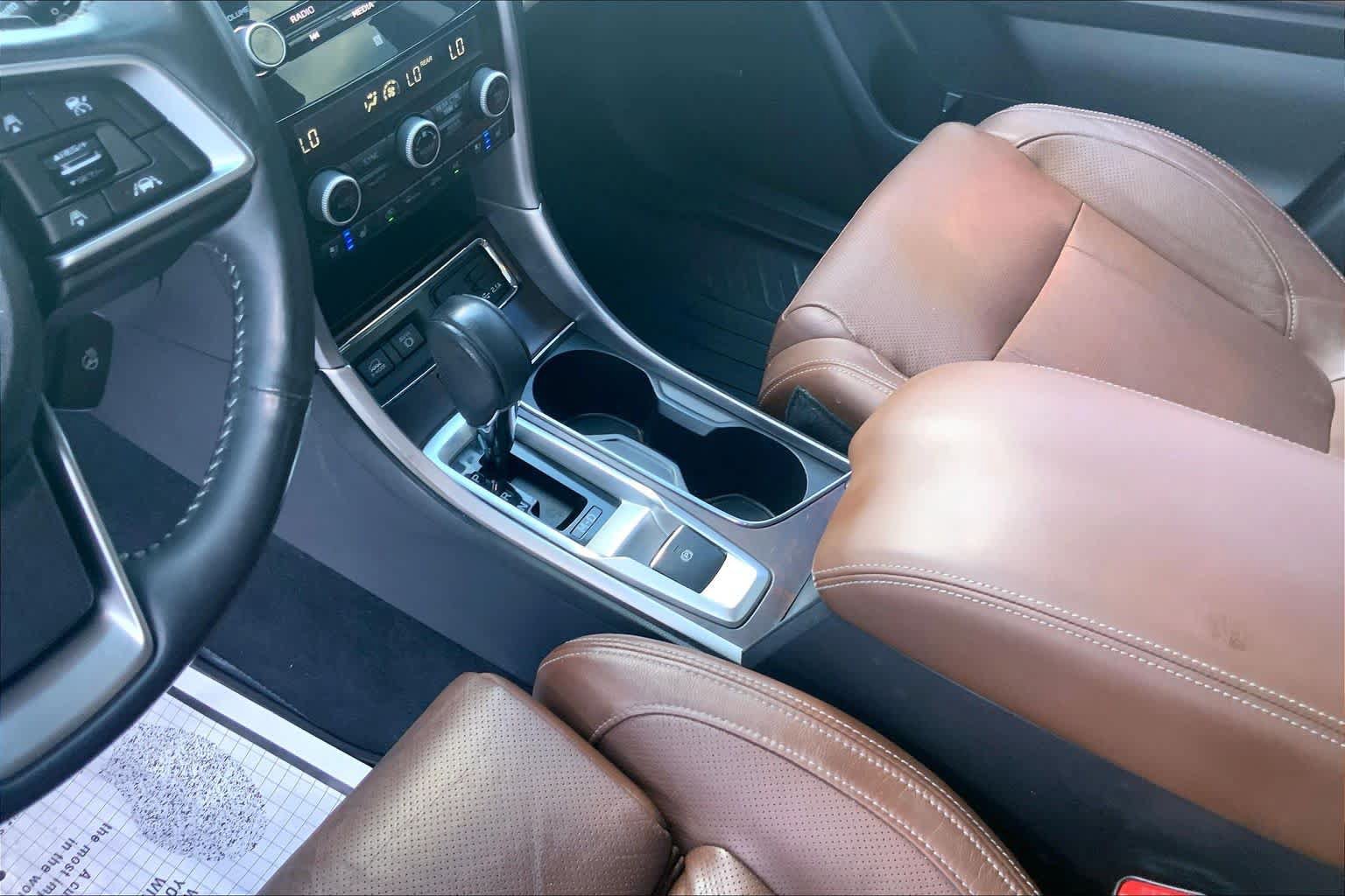 Used 2020 Subaru Ascent Touring w/ Popular Package #2 AWD/4WD image 17