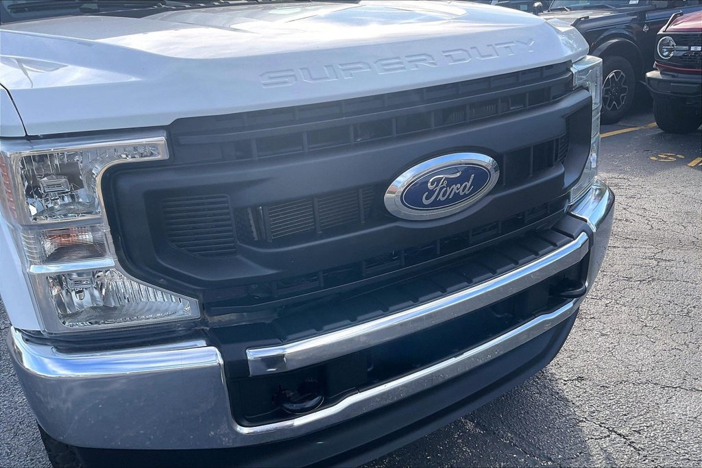 Certified 2022 Ford F250 XL w/ Power Equipment Group AWD/4WD image 30