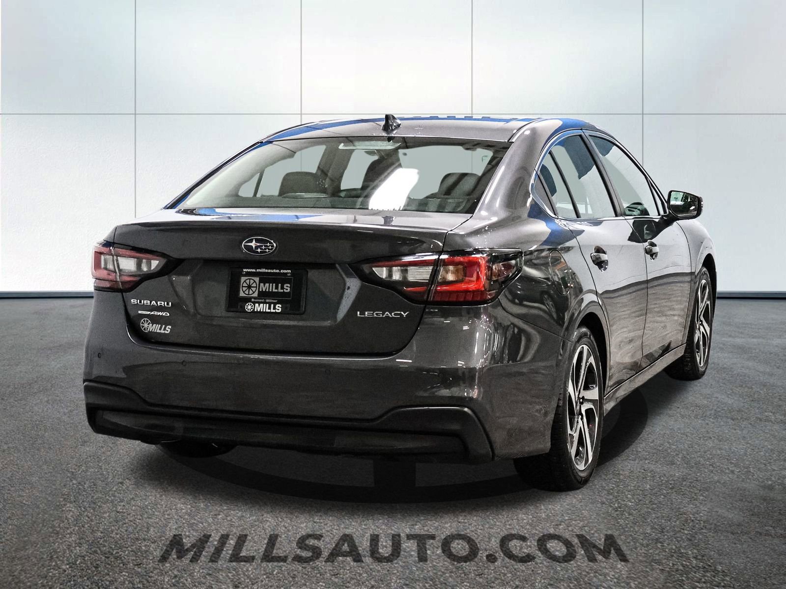 Used 2022 Subaru Legacy Limited image 5