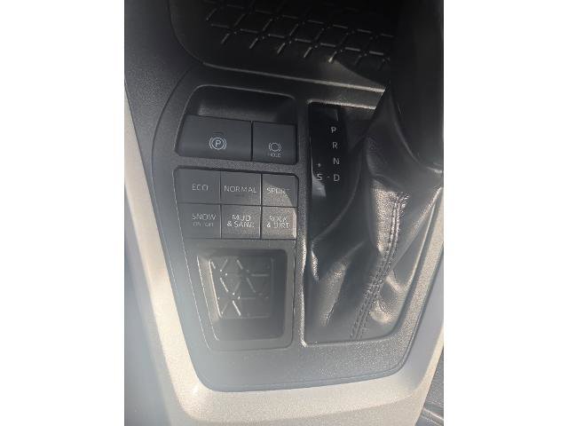 Used 2024 Toyota RAV4 XLE w/ Convenience Package AWD/4WD image 23