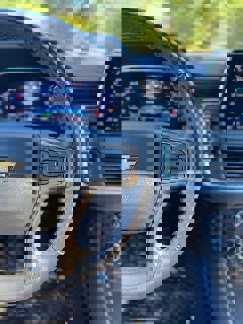 Used 2022 Chevrolet Suburban High Country w/ Premium Package 2 image 18