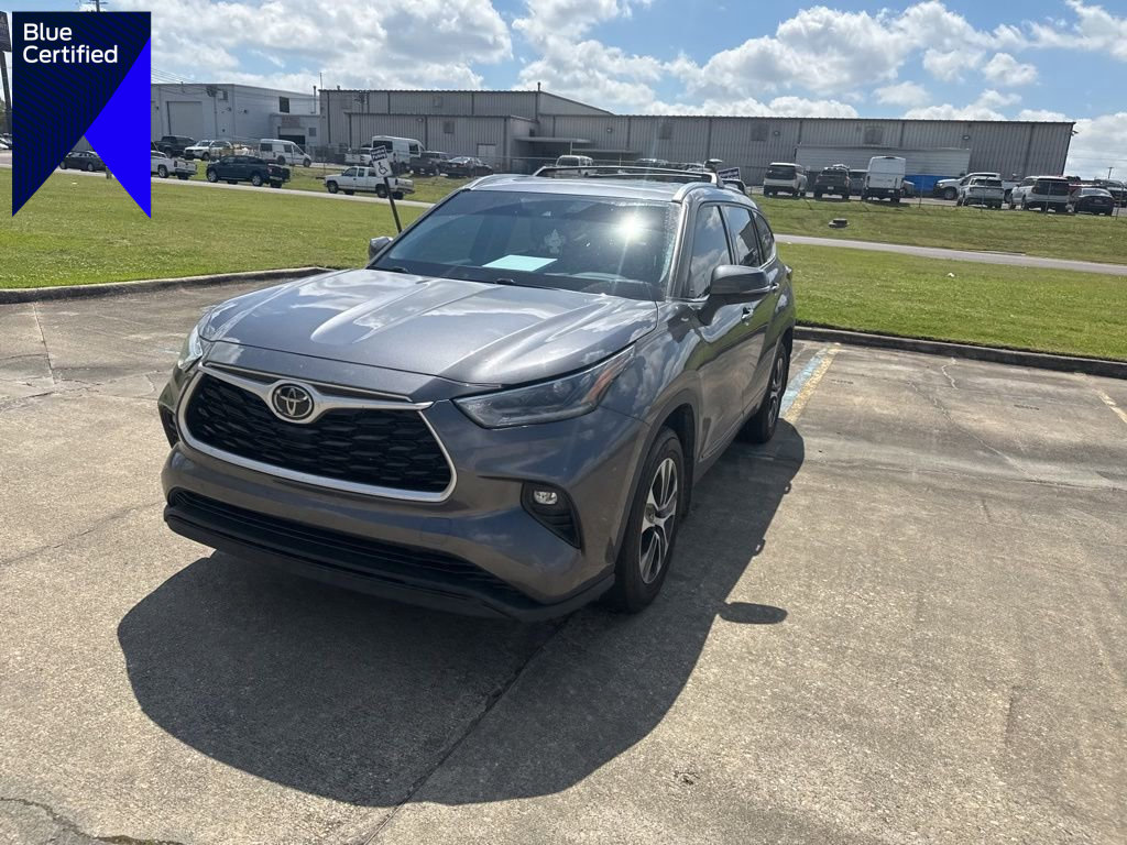 Used 2021 Toyota Highlander XLE image 1