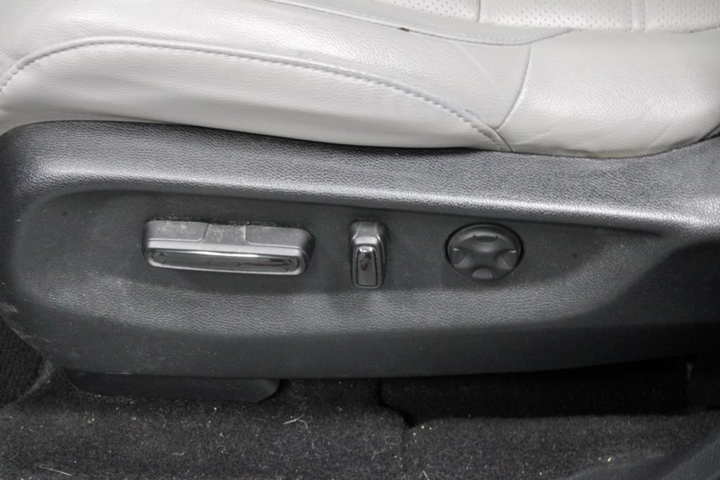 Used 2018 Honda CR-V EX-L image 23