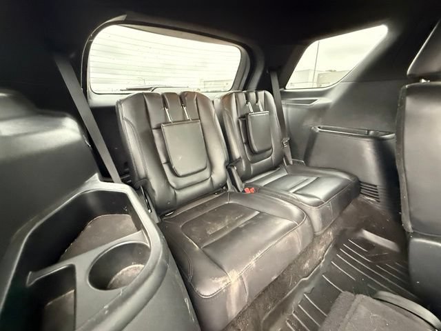 Certified 2018 Ford Explorer XLT w/ Equipment Group 202A AWD/4WD image 14