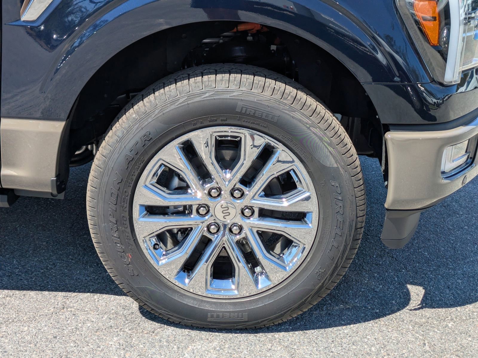 Certified 2025 Ford F150 King Ranch w/ FX4 Off-Road Package AWD/4WD image 6