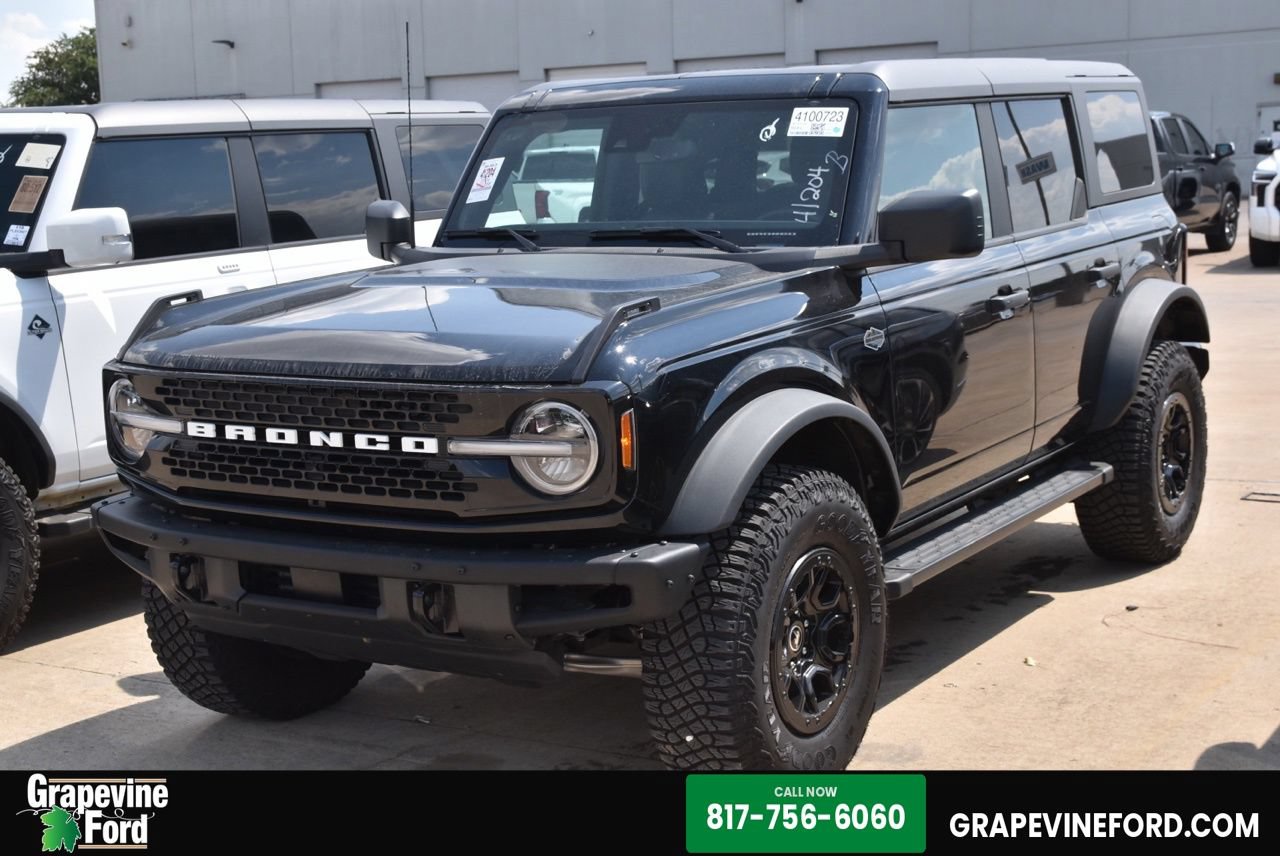 Certified 2024 Ford Bronco Wildtrak AWD/4WD video 1