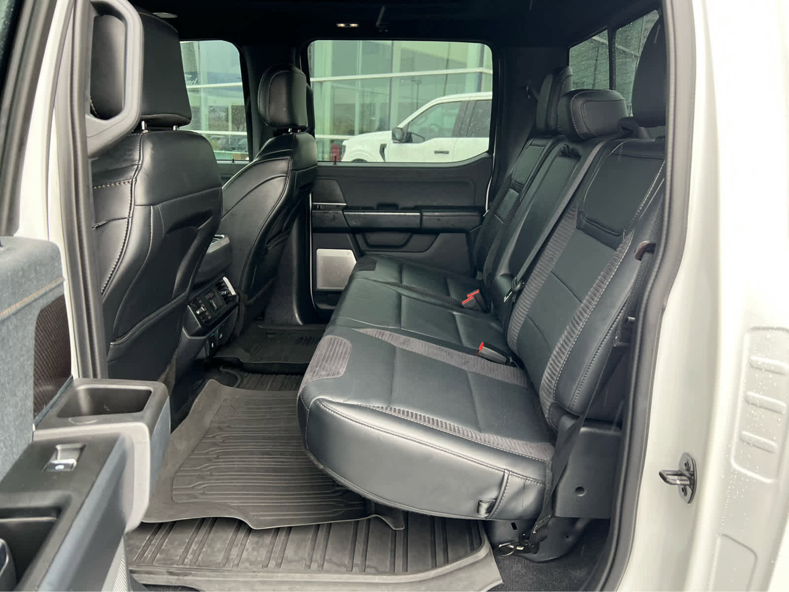 Certified 2023 Ford F150 Raptor w/ Raptor Carbon Fiber Package AWD/4WD image 29